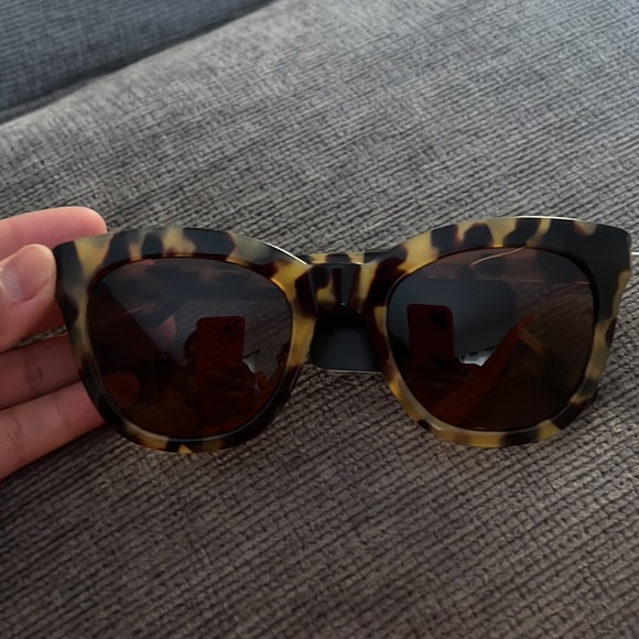 NWT J.crew Cabana oversized sunglasses - Picture 4 of 6